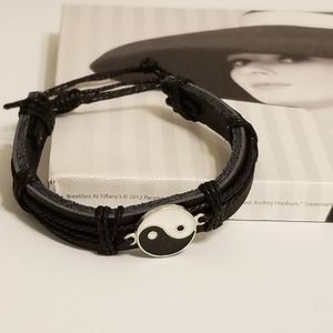 Yin Yang Leather Bracelet Tai-chi Symbol Tao Bracelet Feng Shu New